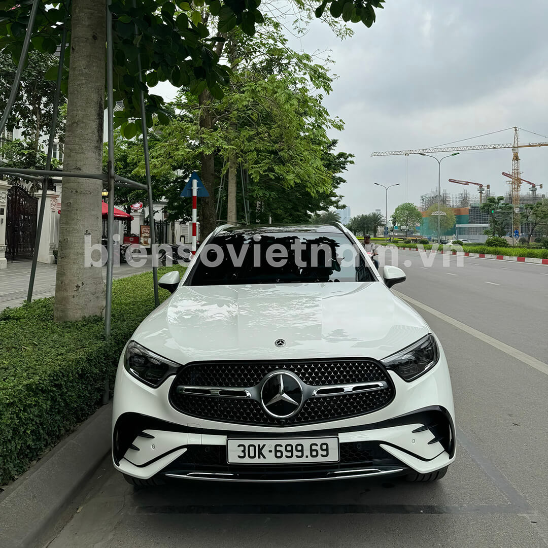 Biển số 30K-69969 đã được trao tay đến khách hàng