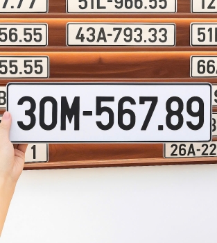 Biển số 30M-567.89
